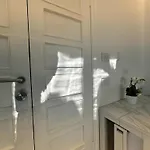 Aurora 아파트 *